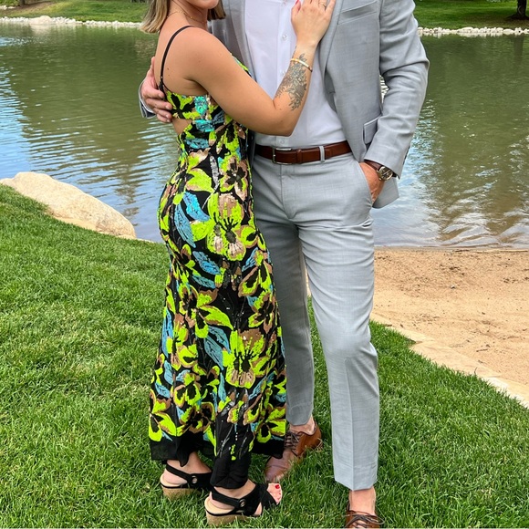 Elliatt Tilda Midi dress - Picture 6 of 6